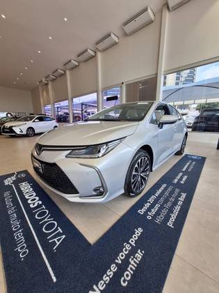 TOYOTA COROLLA 2025