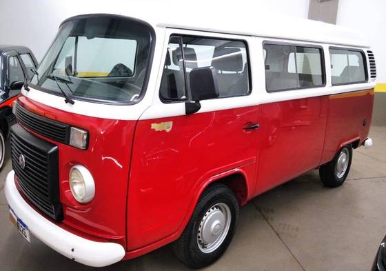 VOLKSWAGEN KOMBI 2008