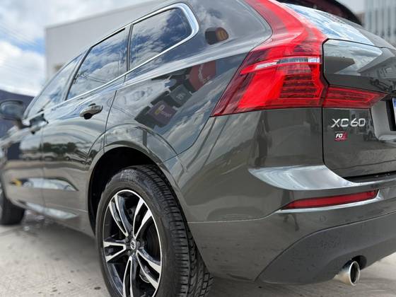 VOLVO XC60 2020