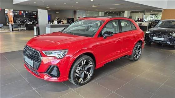 AUDI Q3 2024
