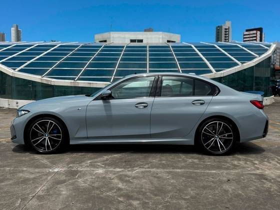 BMW 320i 2024