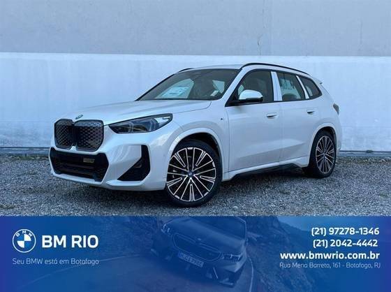 BMW iX1 2025