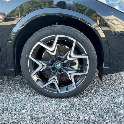 BMW iX2 2025