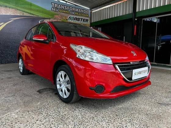 PEUGEOT 208 2014
