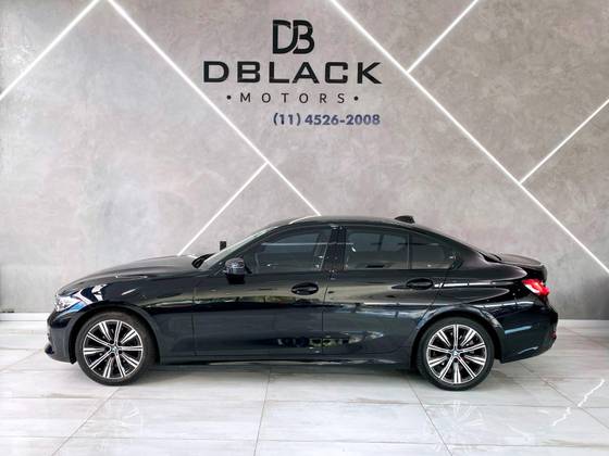 BMW 320i 2022
