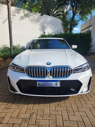 BMW 320i 2024