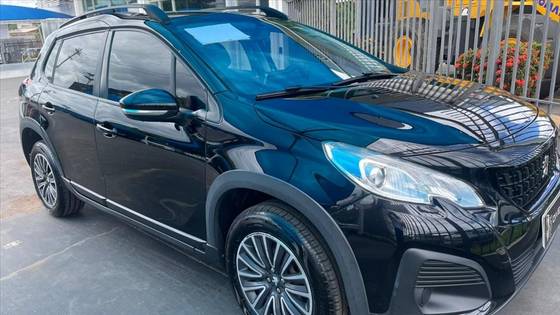 PEUGEOT 2008 2020