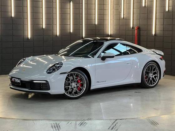 PORSCHE 911 2020