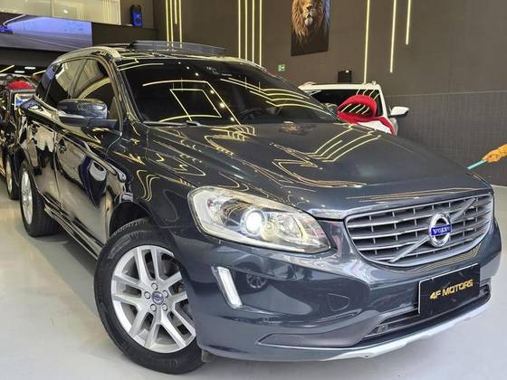 VOLVO XC60 2017
