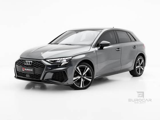 AUDI A3 2024