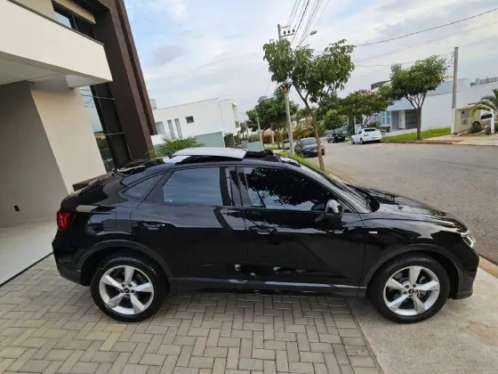 AUDI Q3 2023