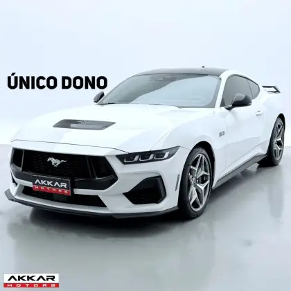 FORD MUSTANG 2024