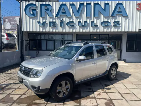 RENAULT DUSTER 2020