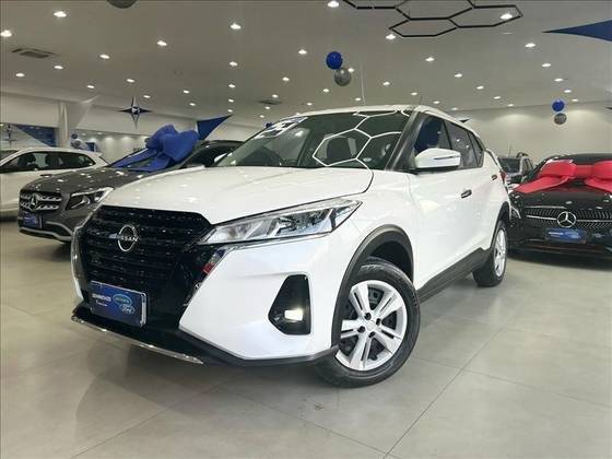 NISSAN KICKS 2024