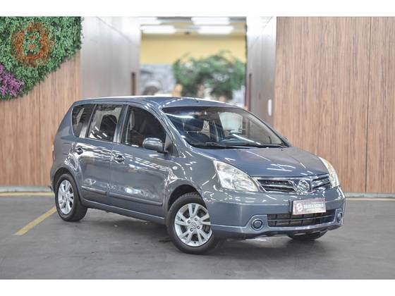 NISSAN LIVINA 2013