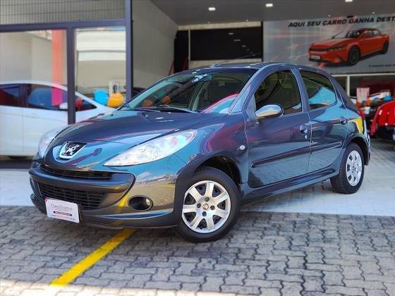 PEUGEOT 207 2011