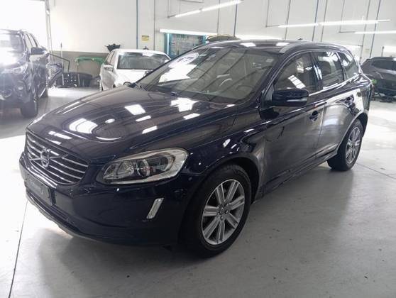 VOLVO XC60 2017
