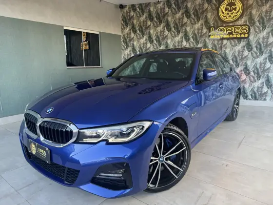 BMW 330e 2022