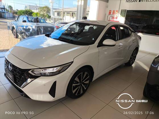 NISSAN SENTRA 2025