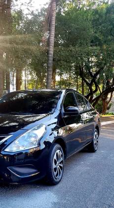 NISSAN VERSA 2017