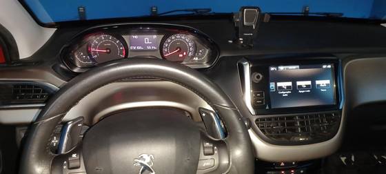 PEUGEOT 2008 2016