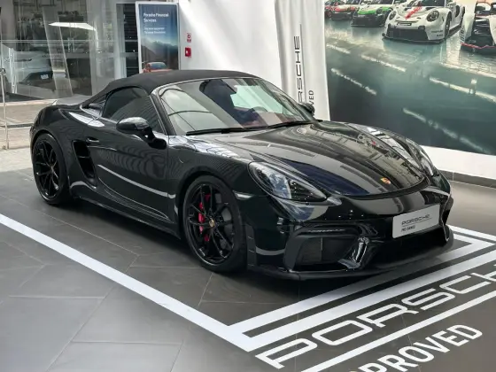 PORSCHE 718 2023