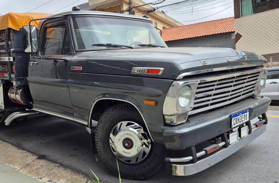 FORD F-4000 1988