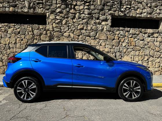 NISSAN KICKS 2024