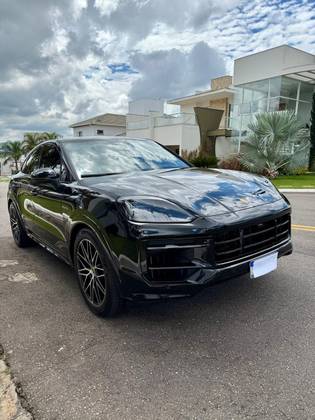 PORSCHE CAYENNE 2024
