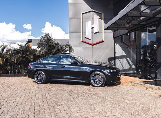 BMW 320i 2025