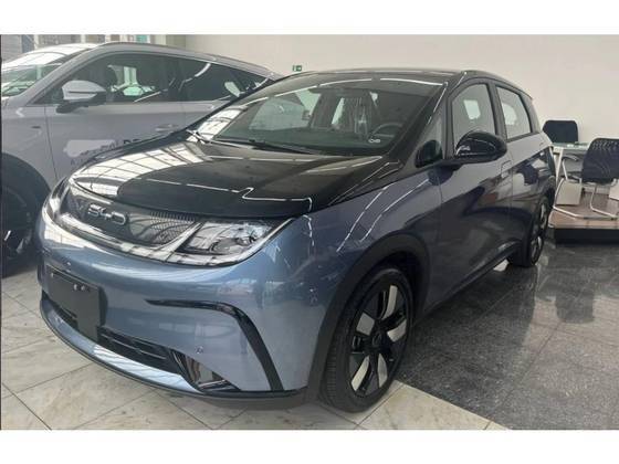BYD DOLPHIN 2025