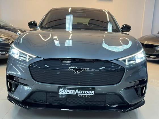 FORD MUSTANG 2024