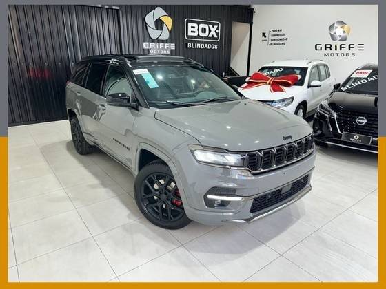 JEEP COMMANDER 2025