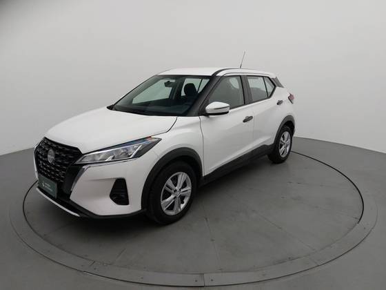 NISSAN KICKS 2024