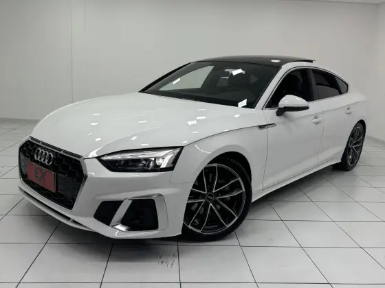 AUDI A5 2023