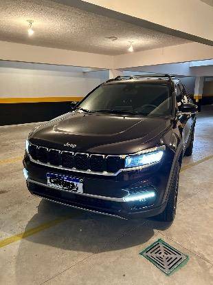 JEEP COMMANDER 2022