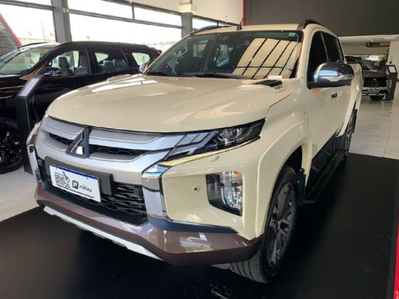 MITSUBISHI L200 TRITON 2025