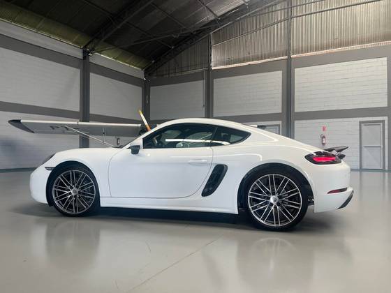 PORSCHE 718 2024