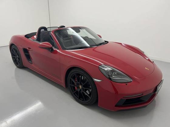 PORSCHE 718 2023
