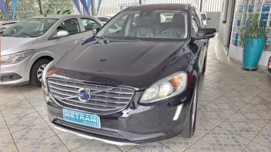 VOLVO XC60 2017