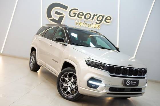 JEEP COMMANDER 2023