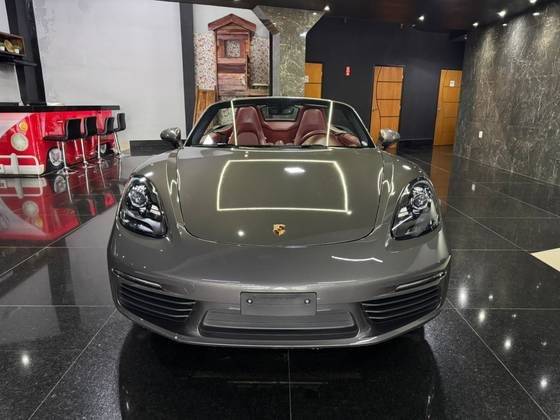 PORSCHE 718 2019