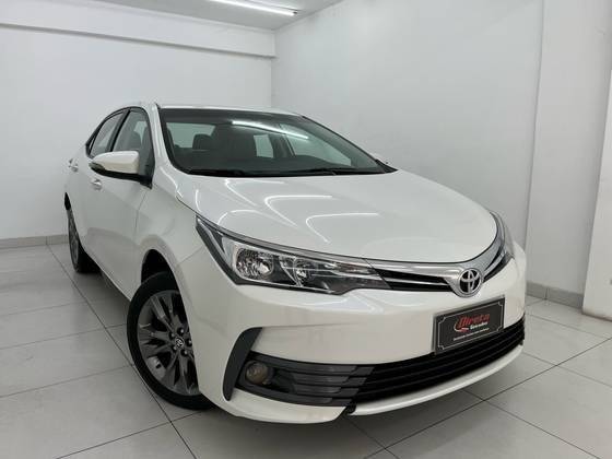 TOYOTA COROLLA 2018