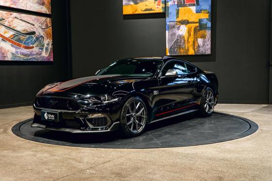 FORD MUSTANG 2021
