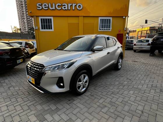 NISSAN KICKS 2024