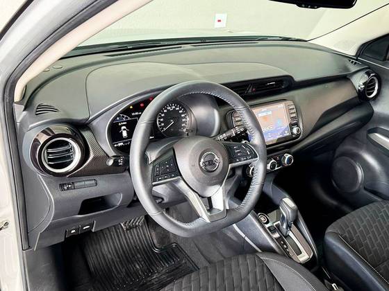 NISSAN KICKS 2022