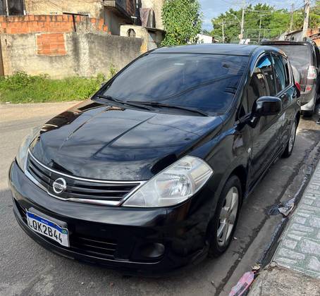 NISSAN TIIDA 2013
