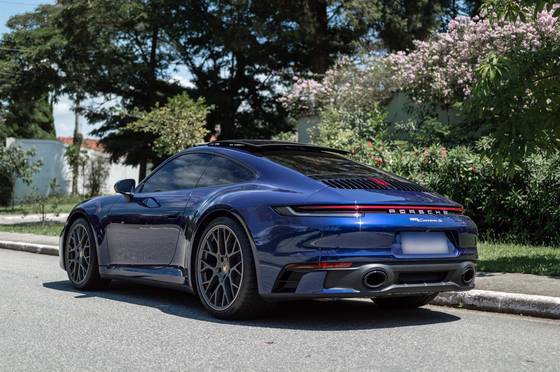 PORSCHE 911 2024