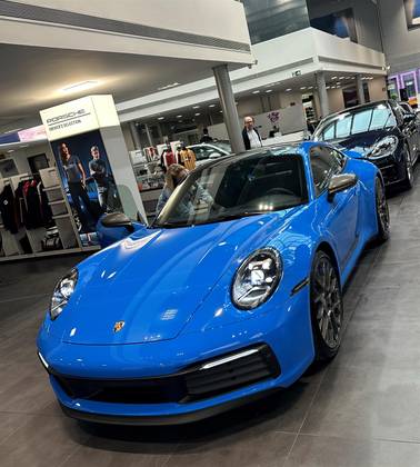 PORSCHE 911 2024