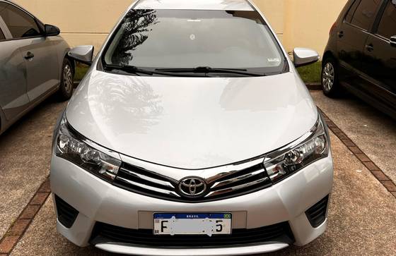 TOYOTA COROLLA 2016